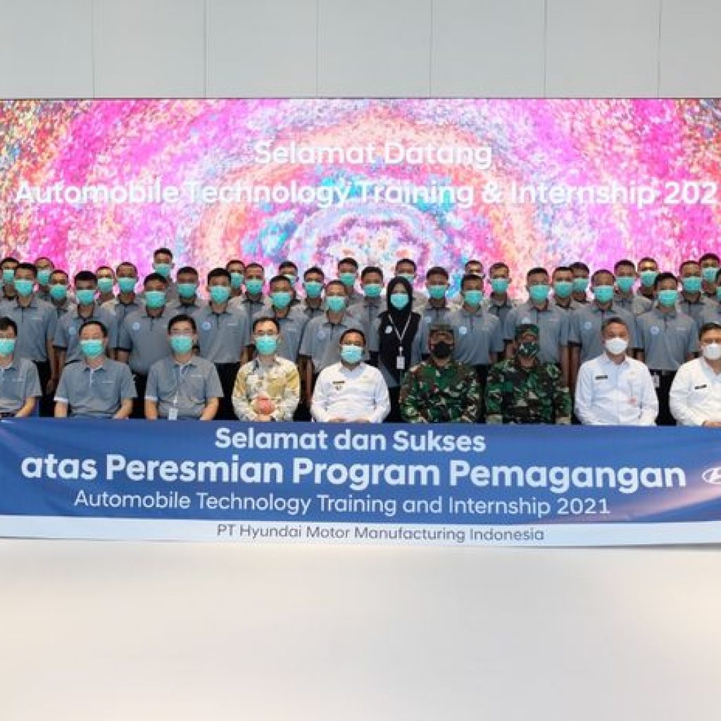 Hyundai Gelar Program CSR, Automobile Technology Training & Internship ...