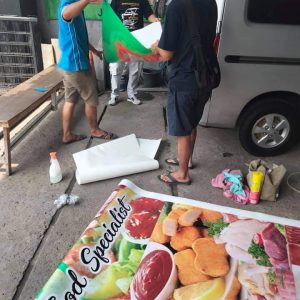 Pemasangan Stiker Branding Mobil