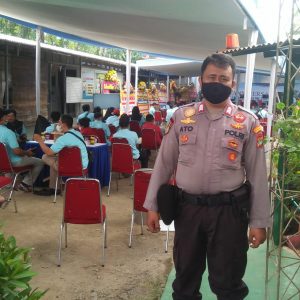 Petugas Samapta Polres Metro Bekasi Kota