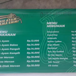 Daftar Menu Mie Ayam Kriukk Cempaka Mama Emmi