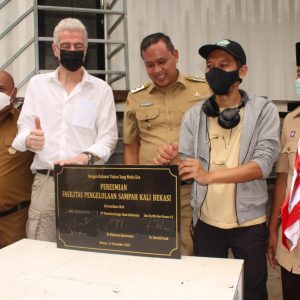Pengolahan Sampah di Pekayon.