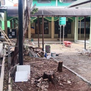 Renovasi SMPN 22 Kota Bekasi