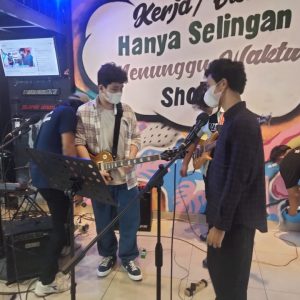 Eliot Band