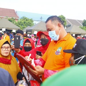 Wakil Wali Kota Bekasi, Tri Adhianto.