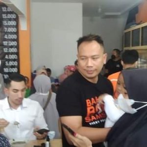 Vicky Prasetyo, Bakso Bos Samson