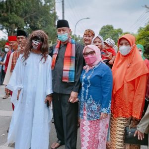 Festival Adu Bedug dan Dondang di Kecamatan Mustikajaya