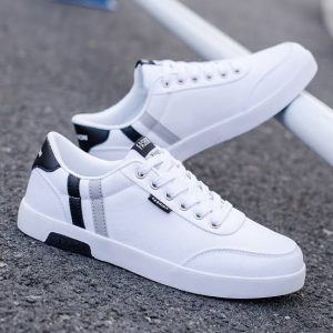 Sepatu Pria Warna Putih