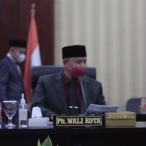Plt Wali Kota Bekasi Tri Adhianto