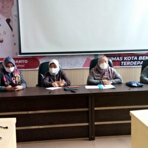 Sekda Kota Bekasi, Reny