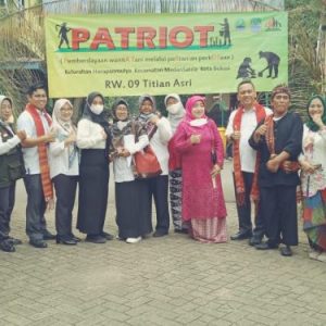 Warga RW 09 Titian Asri