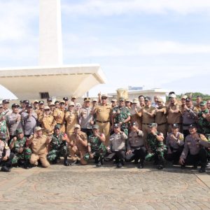 Silaturahmi Para Pimpinan Daerah di Monas