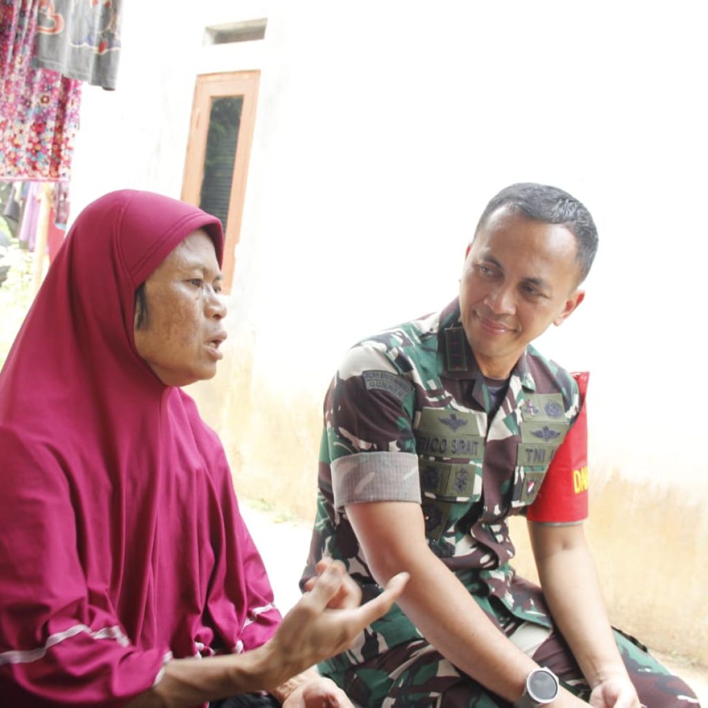 Dikunjungi Dandim 0507/Bekasi Kolonel Arm Rico Ricardo Sirait, Bu Hesni ...