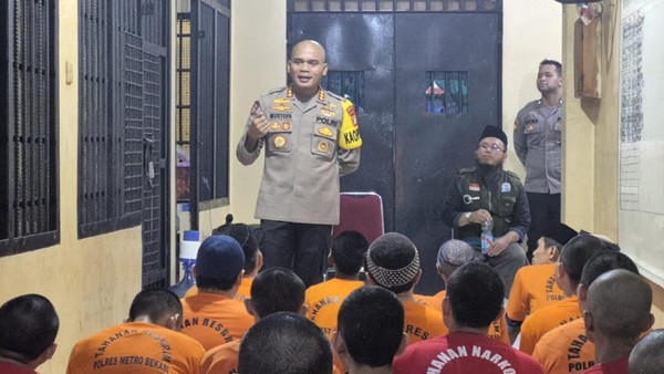 Kapolres Metro Bekasi Kombes Mustofa.
