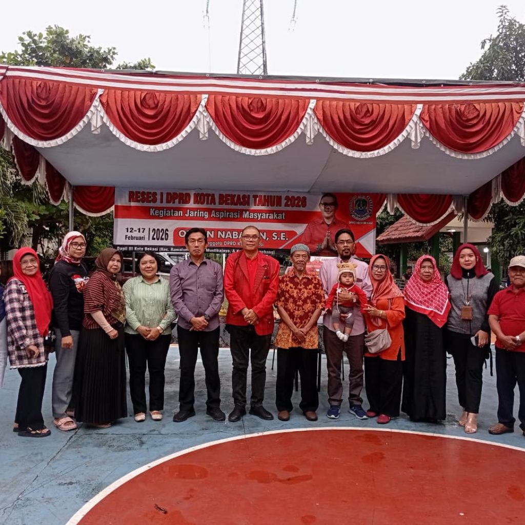 Reses Anggota DPRD Kota Bekasi Oloan Nababan.