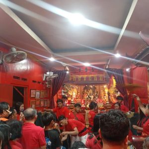 Malam Cap Go Meh di Klenteng Bu An Kiong
