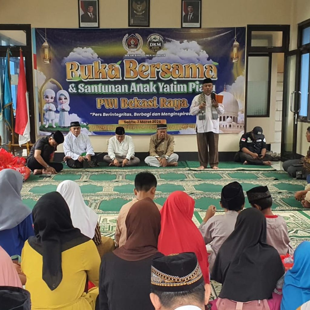 PWI Bekasi Raya Gelar Bukber & Santunan Anak Yatim.