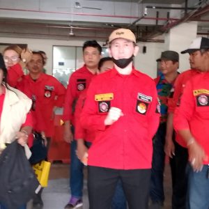 Pemuda Batak Bersatu Kota Bekasi di Polres Metro Bekasi Kota.