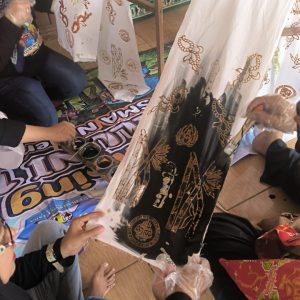 Pelatihan Membatik. Pelatihan Membatik.