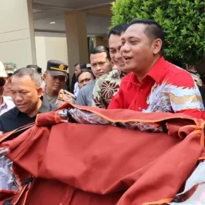 Pelaksana Tugas (Plt) Bupati Bekasi, Asep Surya Atmaja.